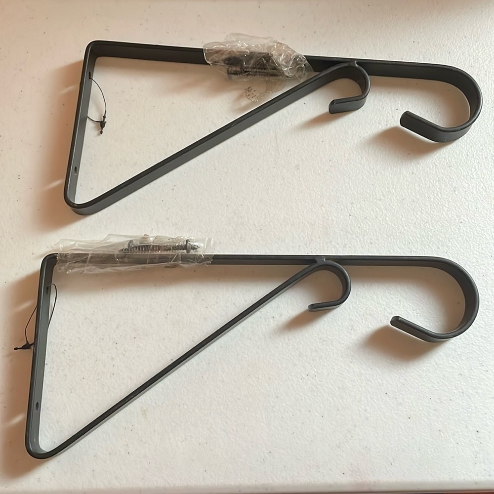 2 metal hanging plant brackets